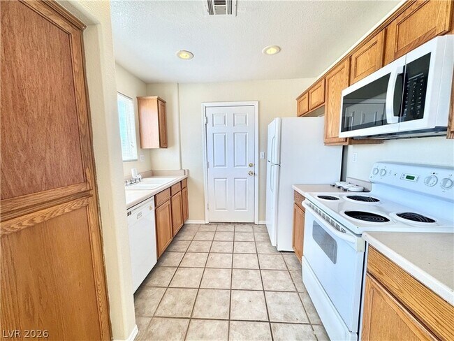 Photo - 1361 Bourbon St Unit 4