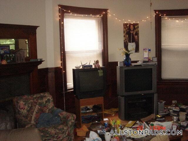 Photo - 67 Chester St Unit 1