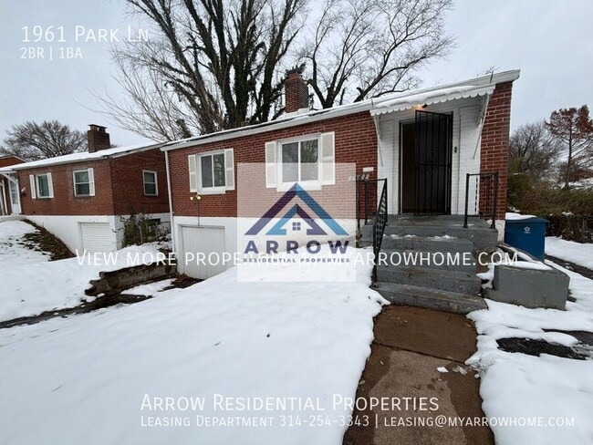 Building Photo - 1961 Park Ln