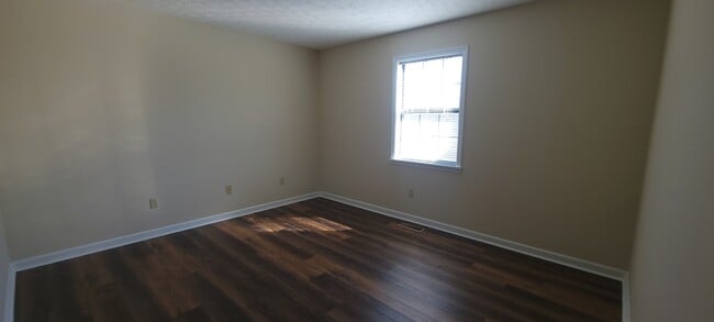 Dormitorio n.º 1 - 25585 Nick Davis Rd Unidad #1