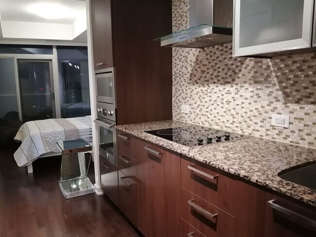 Photo - 14 York St Unit FL10-ID1347724P