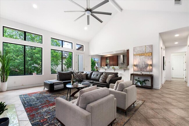 Photo - 37 Autumn Oaks Dr