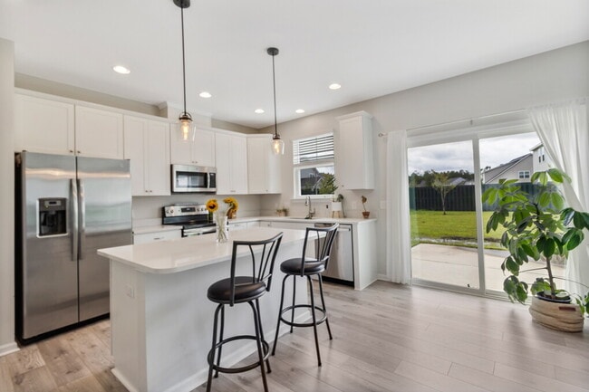 Photo - 95 Minning Loop