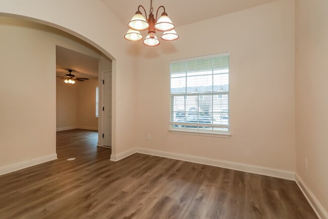 Photo - 3074 Zeyno Dr