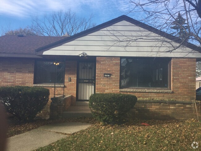 Building Photo - 2 Bedroom ranch style Single Family Home