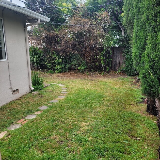 Photo - 1410 Darryl Dr
