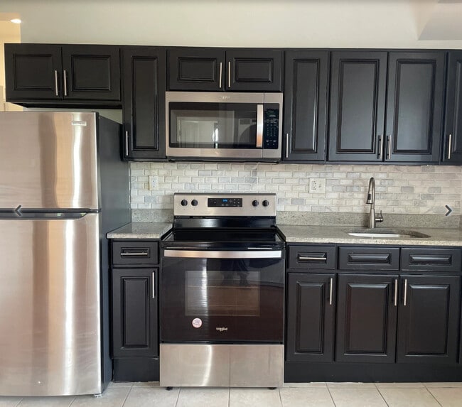 Photo - 4124-28 Parkside Ave