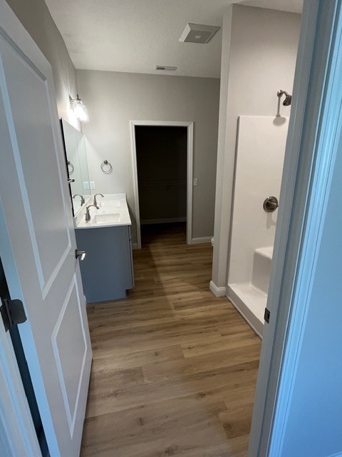 Photo - 2324 W Maple St Unit 2324B