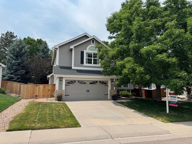 Building Photo - Available for Rent in Lone Tree's Desirable Carriage Club Neighborhood!