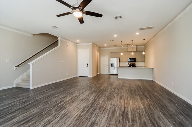 Building Photo - 4618 Regent Manor Dr Rental