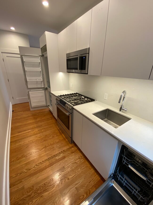 Photo - 17A Forest St