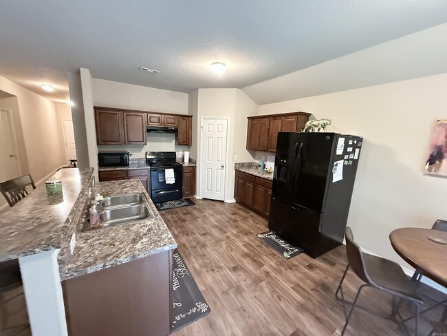 Photo - 3144 Sage Grass Ln