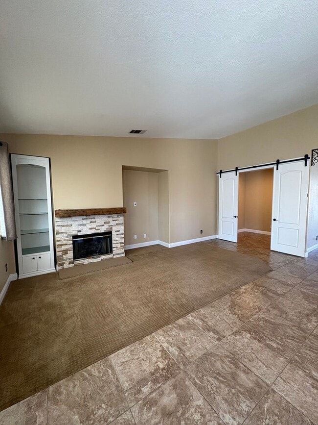 Photo - 41196 Coolidge Cir