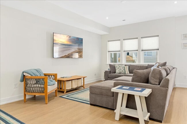 Photo - 1 N Austin Ave Unidad ID1308998P