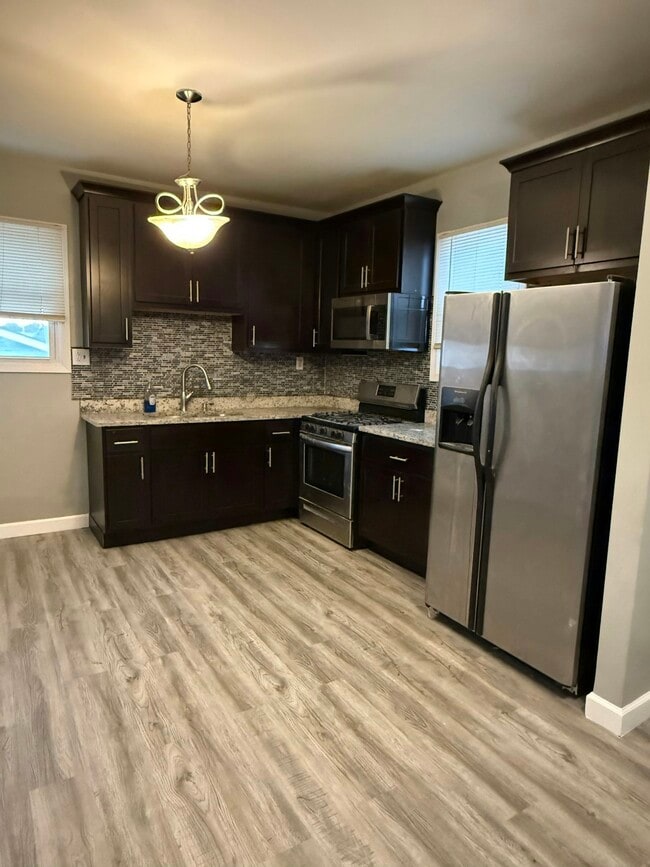 Photo - 3216 Wallace Ave