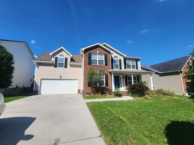 Building Photo - Your Private Summer Oasis in Knox County!