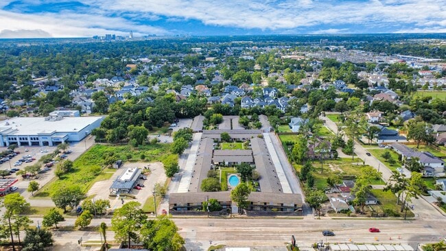 Photo - 1529 Wirt Rd Unidad True