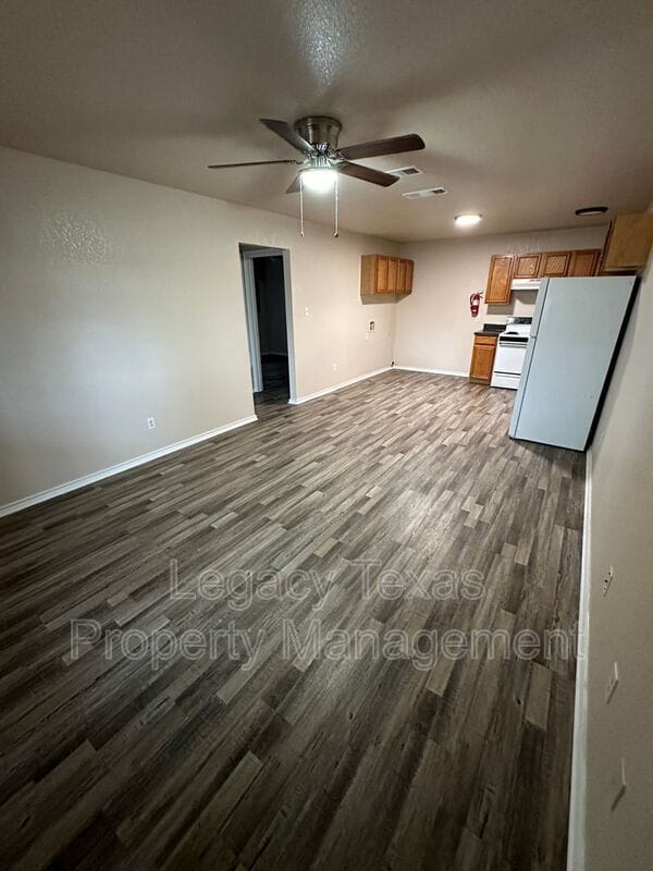 Photo - 404 S Anglin St Unit A