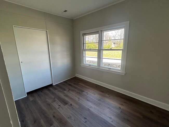 Photo - 1311 Nutwood St