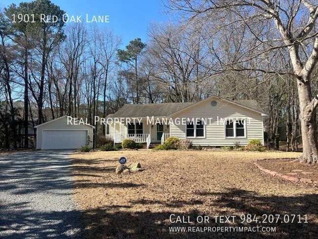 Photo - 1901 Red Oak Ln