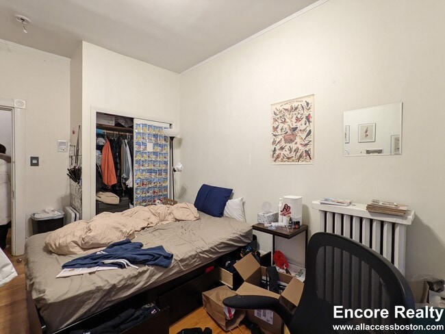 Photo - 43 Bay State Rd Unit 4F