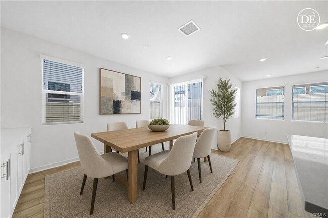 4041 Pomelo Dr