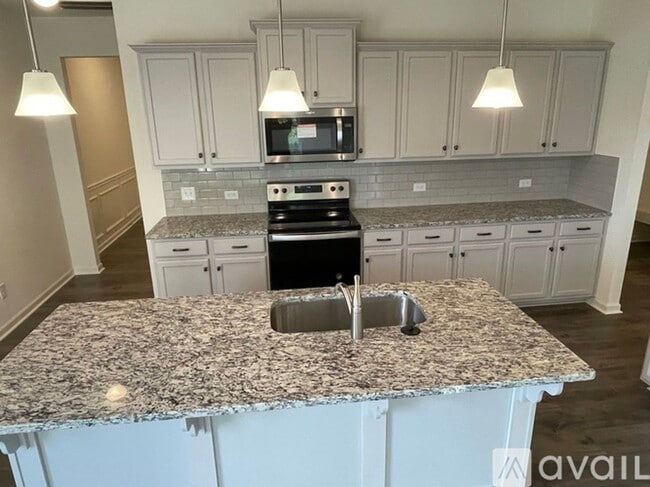 Photo - Large Townhome built 2021