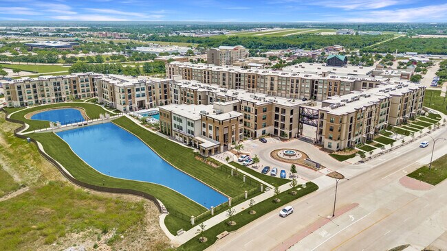 Photo - The Mark at Arlington