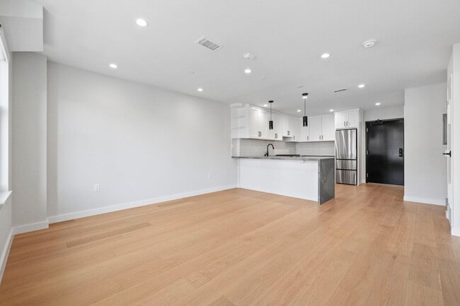 Building Photo - 693 Sutter St Unit 503 Rental