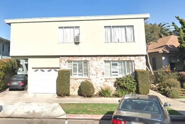 Building Photo - 1311 E 1st St Unit 1