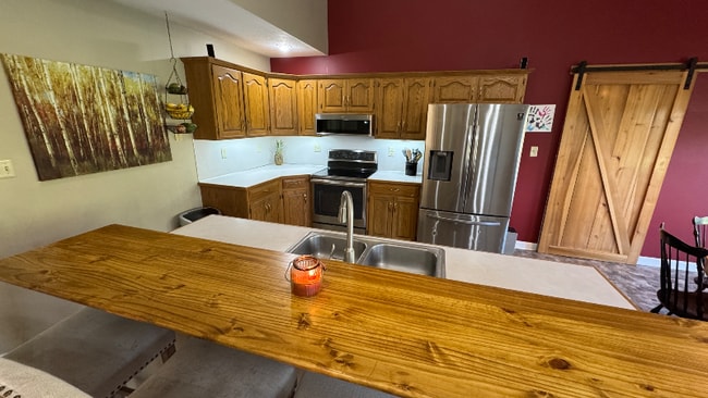 105 Buckingham Dr