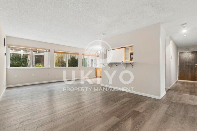 360 Vernon St
