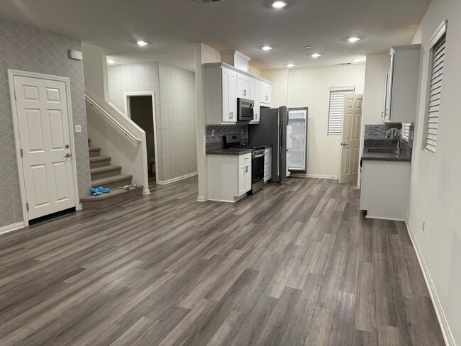 Photo - 17087 Zion Dr