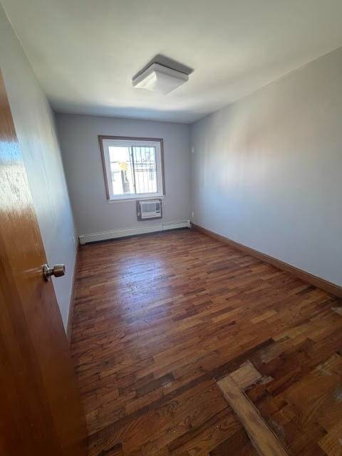 Photo - 2344 Powell Ave