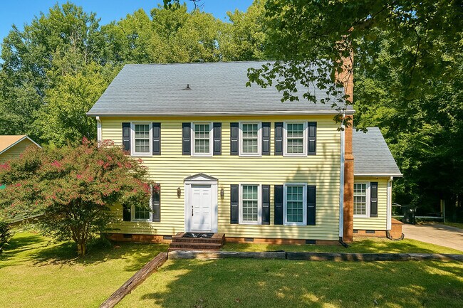 Building Photo - 9211 Robert Frost Ln