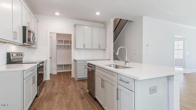 Photo - 614 Andrade Dr