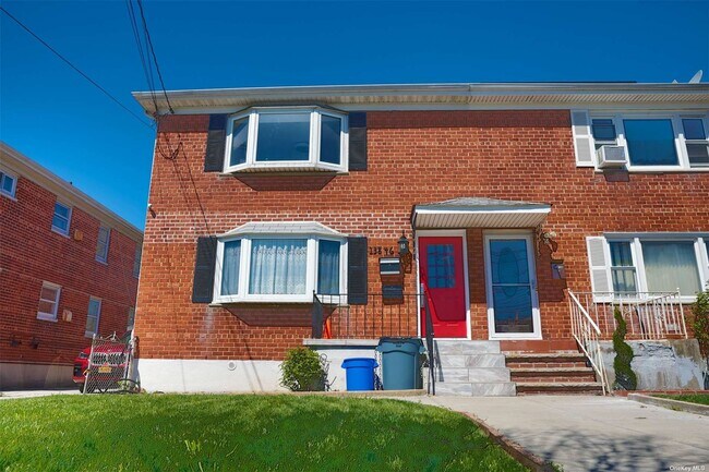 Photo - 138-46 Brookville Blvd Apartment Unit 2