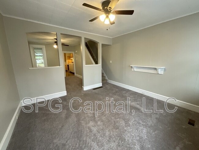 Photo - 254 E Louther St