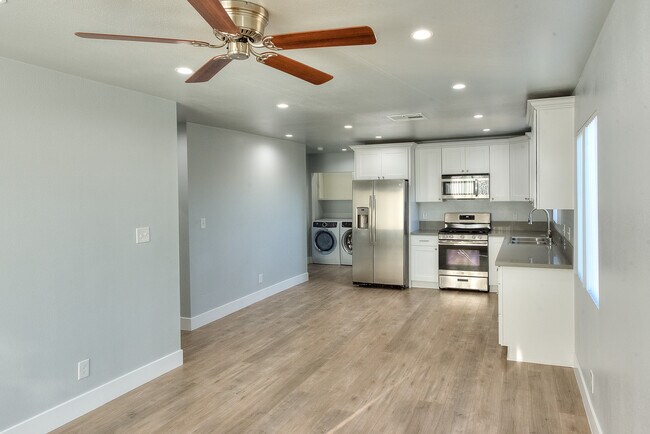 Photo - 4286 S Hobart Blvd