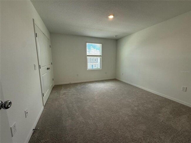 Photo - 2980 Skyline Lp