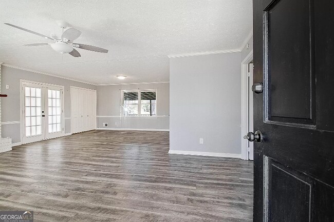 Photo - 96 Poplar Rd