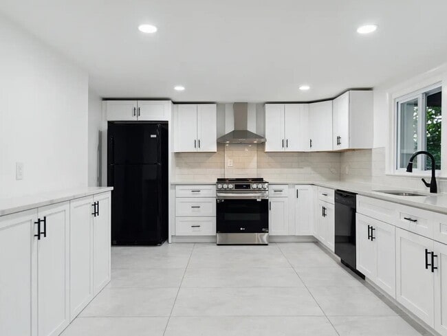 Building Photo - 79 NJ-5 Rental