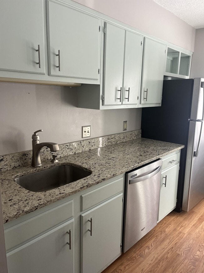 Photo - 59 Highwood Dr