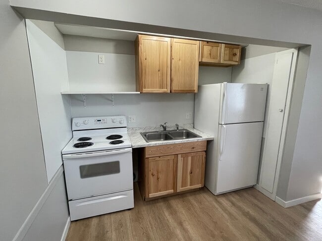 1008 S 30th Ave Unit 10