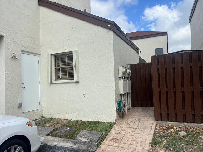 Photo - 9725 NW 5th Terrace