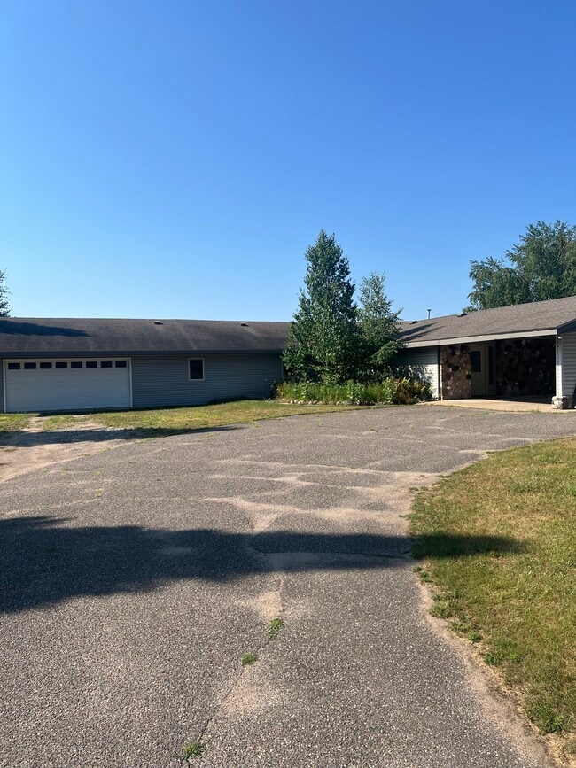 Photo - 2668 20th Ave SW