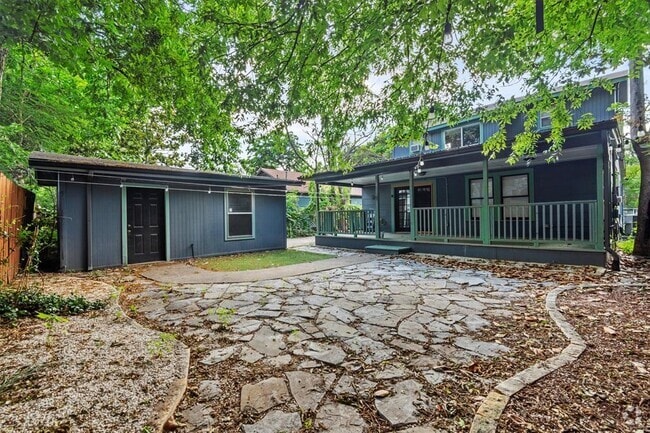 Building Photo - 204 Caney St Rental
