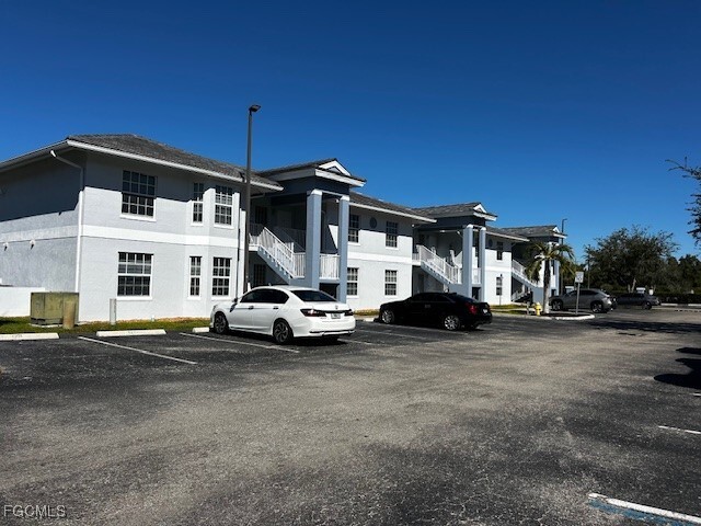 Building Photo - 8313 Bernwood Cove Loop Unit 1202