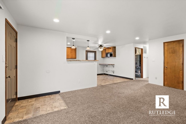 Photo - 1817 Lillian St