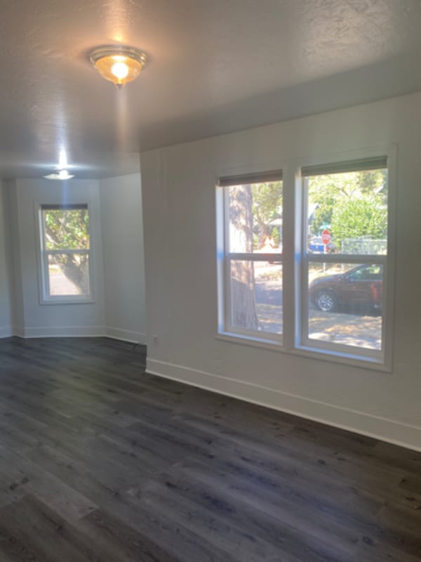 Photo - 398 22nd St SE